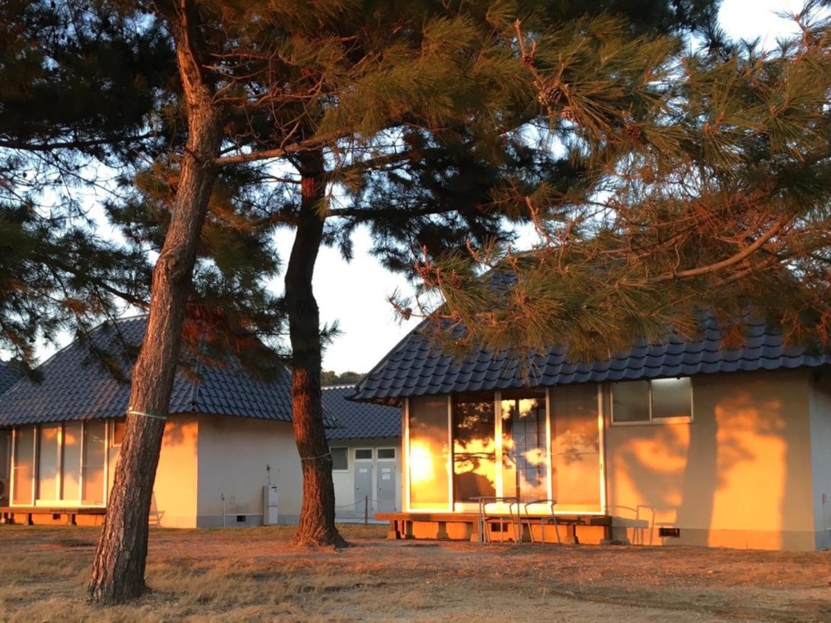 直島町ふるさと海の家 つつじ荘 -Seaside Park Stay Tsutsujiso- 외부 사진