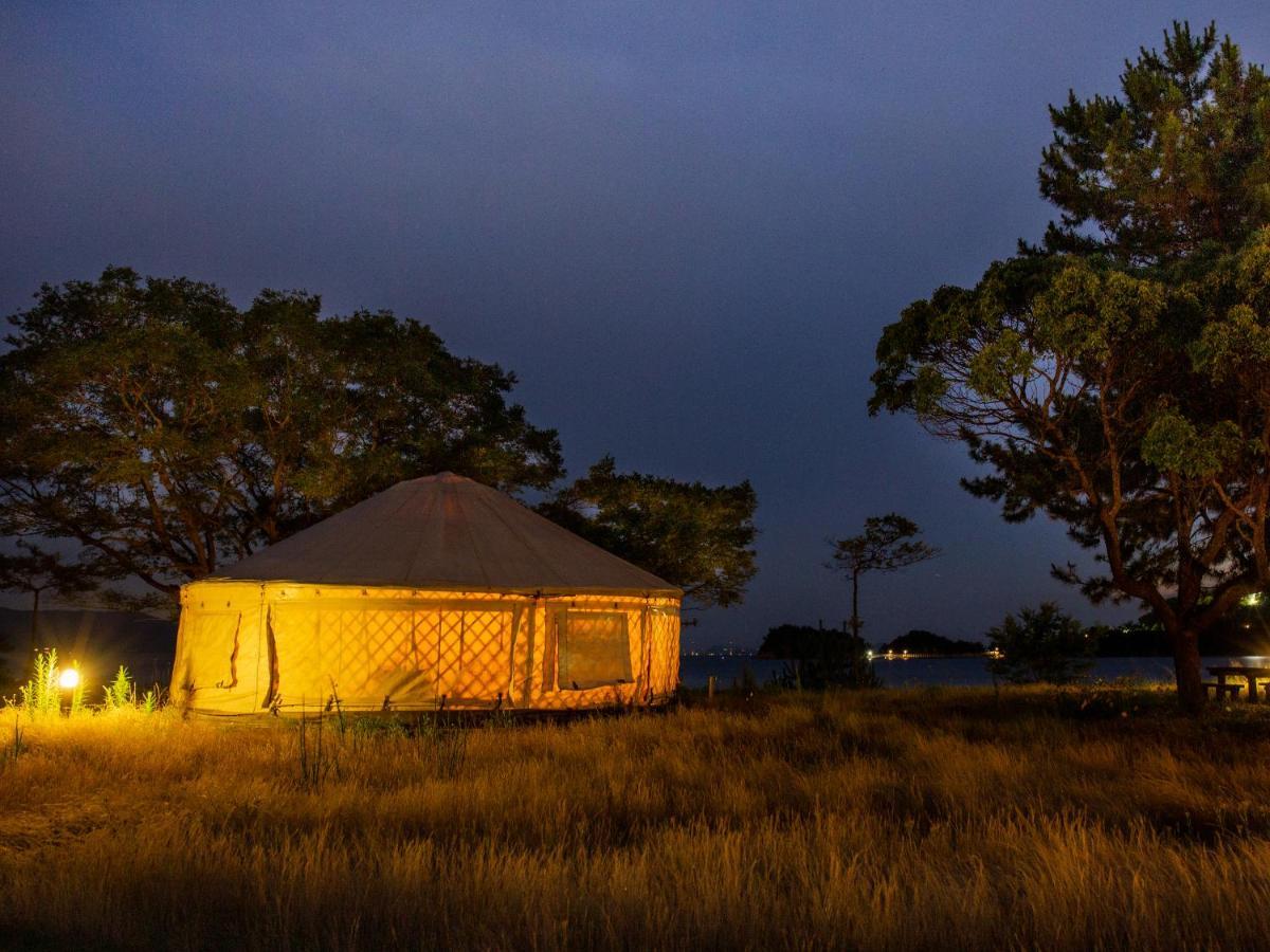 直島町ふるさと海の家 つつじ荘 -Seaside Park Stay Tsutsujiso- 외부 사진